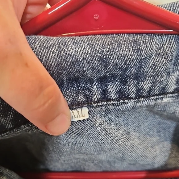 Denim Vest with Lace Bottom - Picture 5 of 5